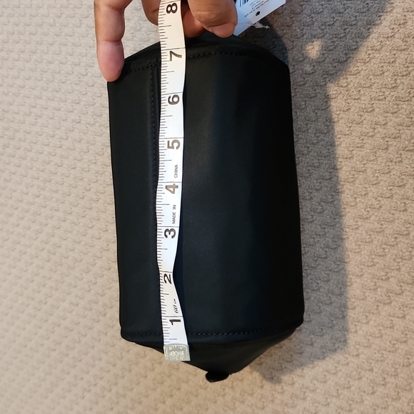 NWT Kate Spade Cosmetic bag - Picture 3 of 7